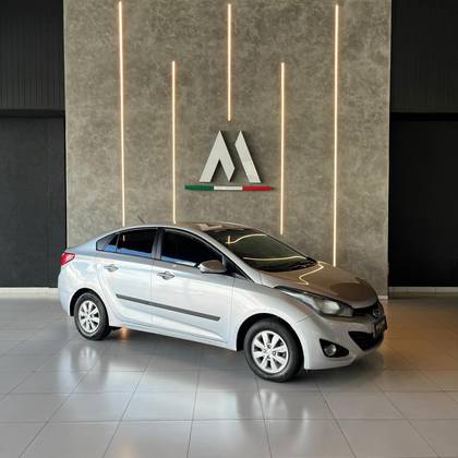 HYUNDAI HB20S 1.6 COMFORT PLUS 16V FLEX 4P AUTOMÁTICO